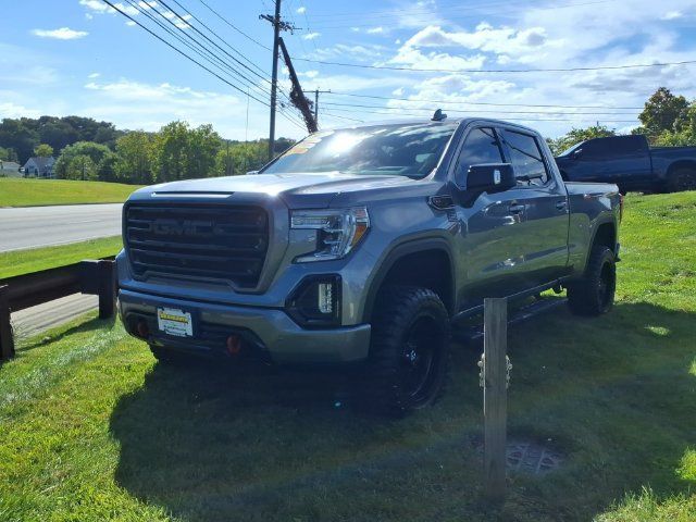 Used 2021 GMC Sierra 1500 AT4 w/ AT4 Premium Package AWD/4WD image 3