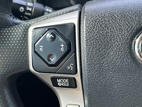 Used 2024 Toyota 4Runner Limited AWD/4WD image 37