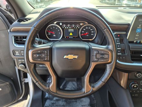 Used 2021 Chevrolet Tahoe High Country w/ Premium Package AWD/4WD image 17