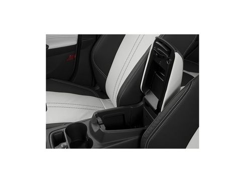 Used 2014 Ford Focus SE w/ SE Winter Package FWD image 16