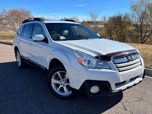 Used 2013 Subaru Outback 2.5i Premium image 1