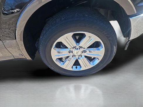 Used 2018 Ford F150 King Ranch w/ Equipment Group 601A Luxury image 16