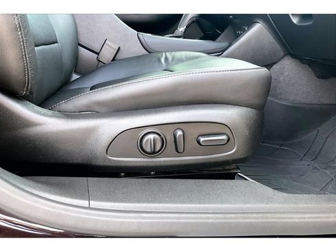 Used 2020 Chevrolet Malibu Premier FWD image 50