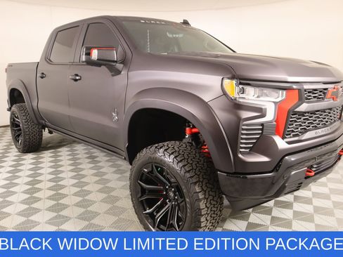 Used 2025 Chevrolet Silverado 1500 LTZ AWD/4WD image 1