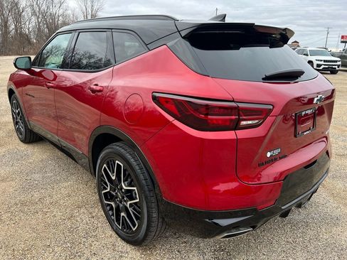 Used 2023 Chevrolet Blazer RS w/ Enhanced Convenience Package image 3