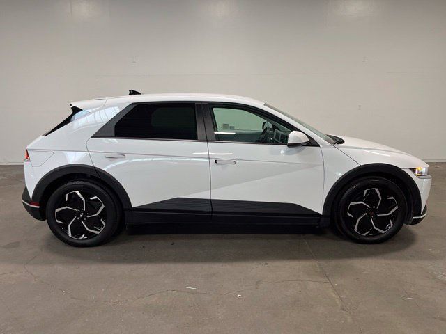 Used 2024 Hyundai Ioniq 5 SEL RWD image 2