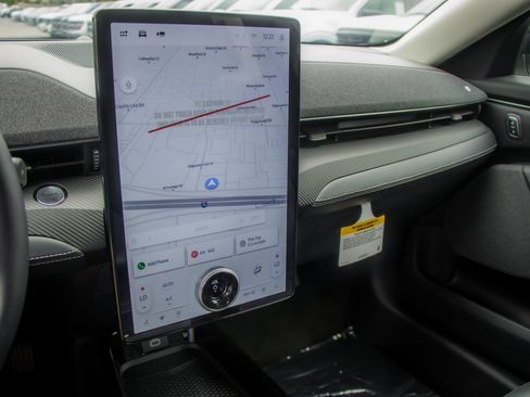 New 2025 Ford Mustang Mach-E Premium image 44