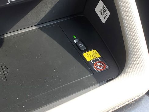 Used 2026 Subaru Forester Premium image 30