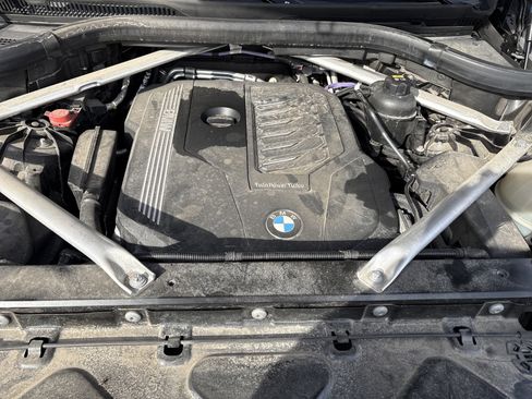 Used 2023 BMW X5 xDrive40i w/ M Sport Package image 34