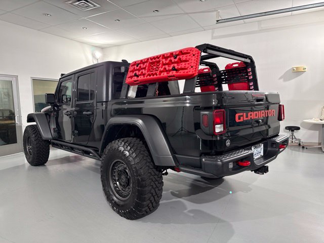 Used 2021 Jeep Gladiator Rubicon w/ Trailer Tow Package AWD/4WD image 5