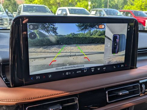 Used 2025 Lincoln Aviator Reserve w/ Equipment Group 201A AWD/4WD image 25
