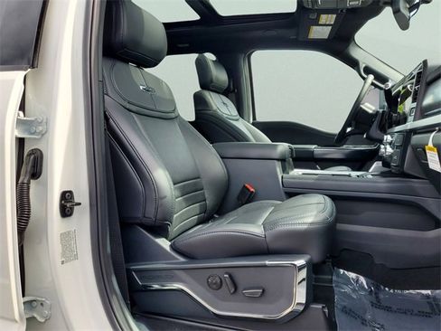 New 2025 Ford F250 Platinum image 22