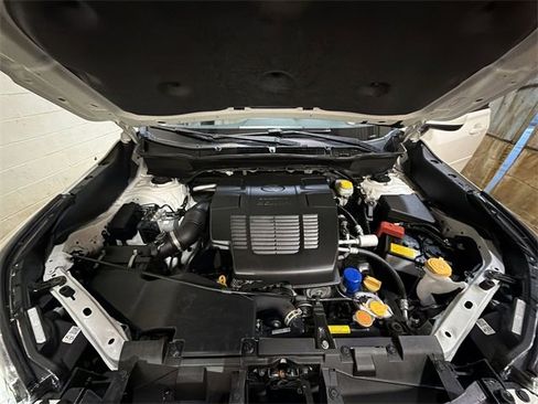 Used 2024 Subaru Forester Premium image 27