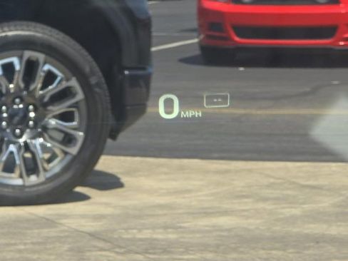 Used 2024 Buick Envision Avenir image 14