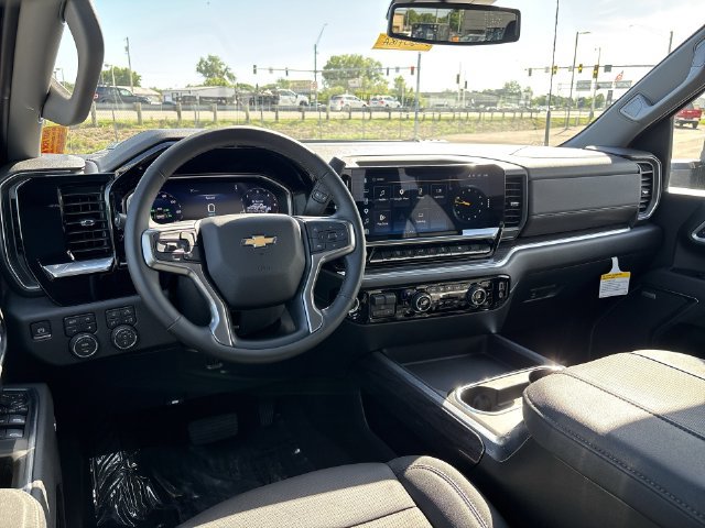 Used 2026 Chevrolet Silverado 2500 LTZ w/ LTZ Convenience Package AWD/4WD image 19