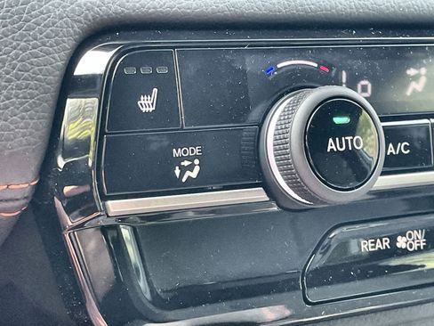 New 2026 Honda Pilot Sport image 17