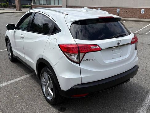 Used 2019 Honda HR-V EX-L image 4