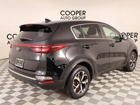 Used 2021 Kia Sportage LX AWD/4WD image 19