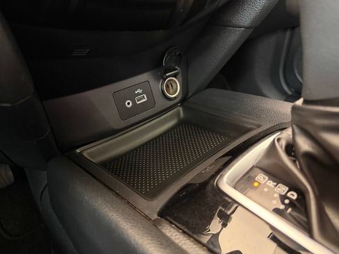 Used 2018 Nissan Rogue S FWD image 22