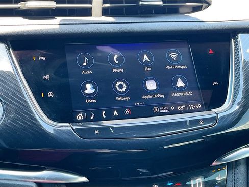 Used 2024 Cadillac XT6 Sport w/ Technology Package AWD/4WD image 36