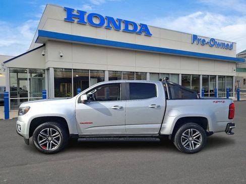Used 2020 Chevrolet Colorado LT w/ LPO, Premium Interior Package AWD/4WD image 7