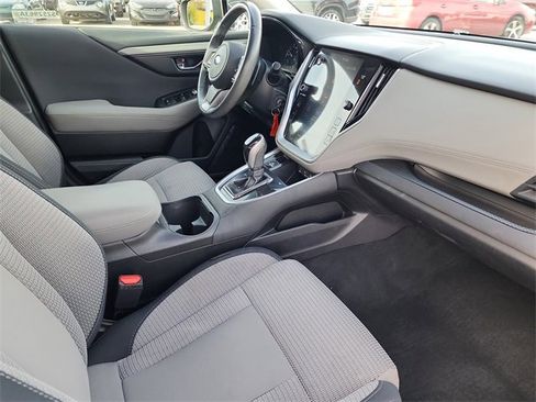 Used 2021 Subaru Outback Premium image 19