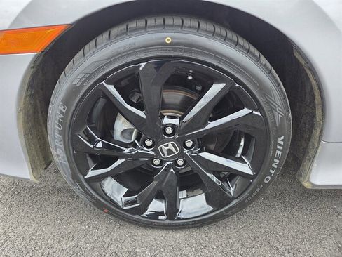 Used 2019 Honda Civic Sport image 9