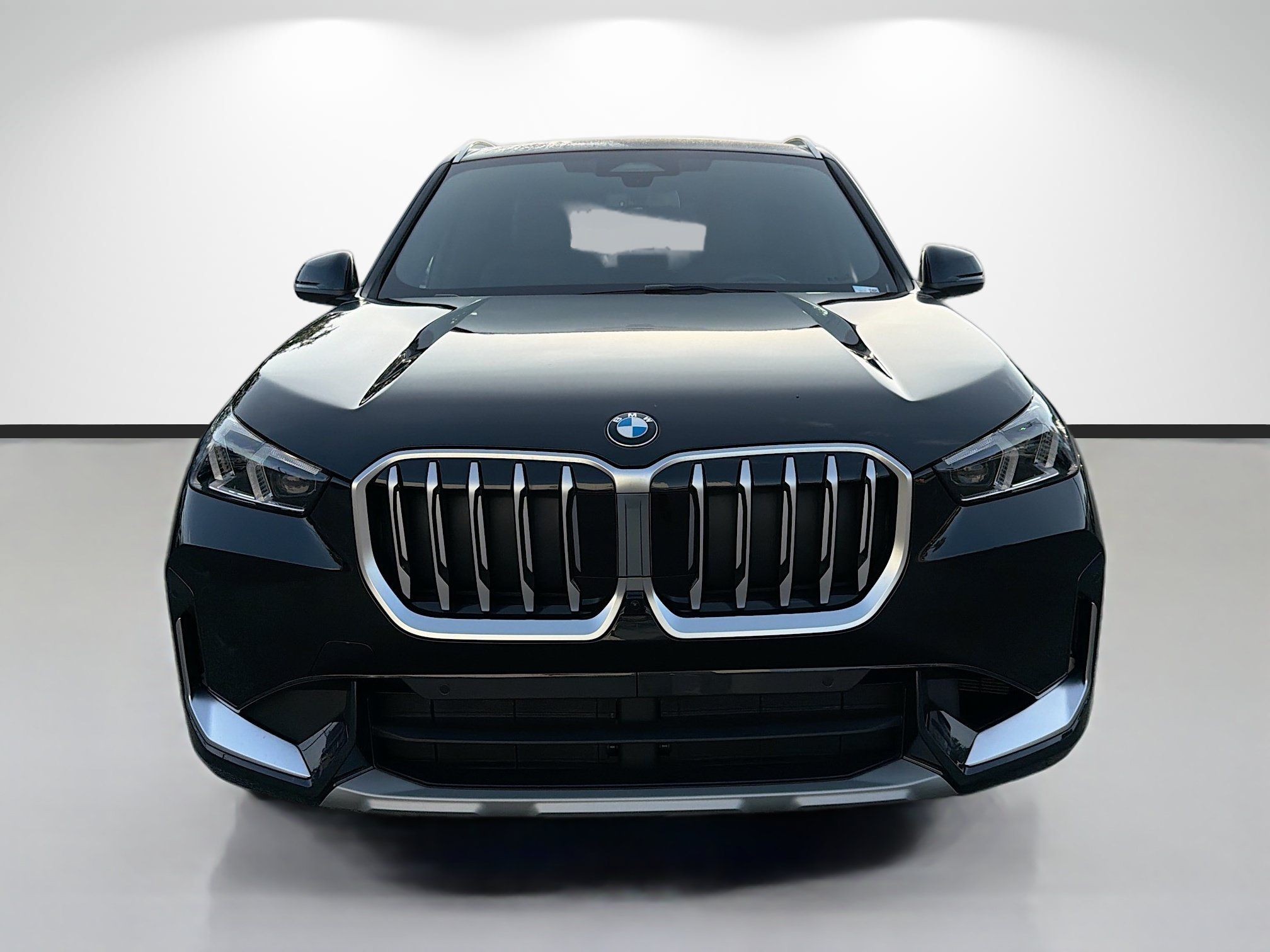 New 2026 BMW X1 xDrive28i w/ Technology Package AWD/4WD image 8