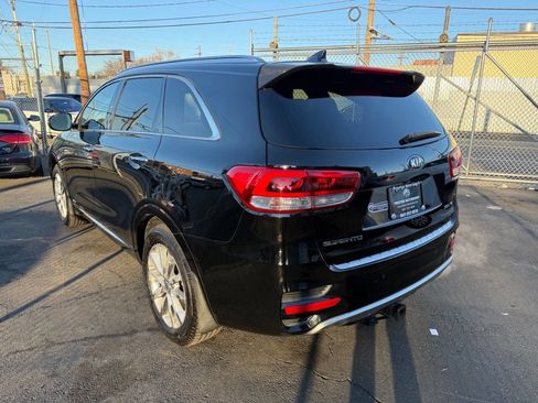 Used 2016 Kia Sorento SX w/ SXL Technology Package image 4