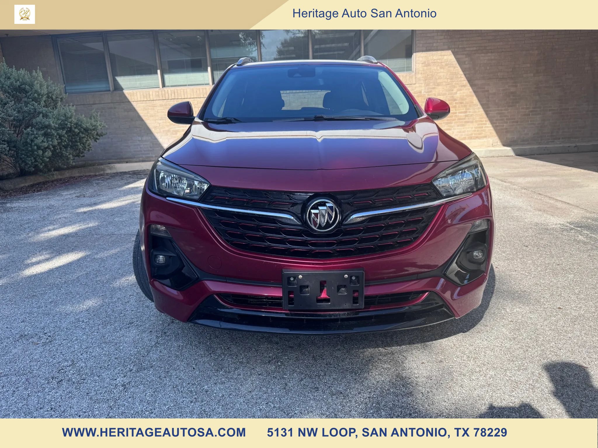 Used 2020 Buick Encore GX Select w/ Experience Buick Package FWD image 2