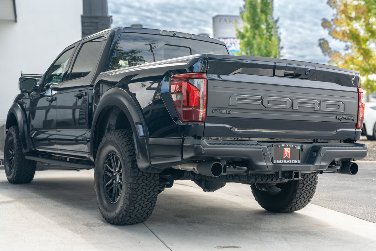 Used 2026 Ford F150 Raptor AWD/4WD image 17
