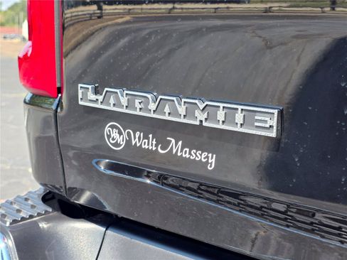 New 2026 RAM 1500 Laramie AWD/4WD image 38