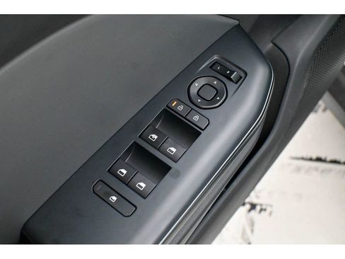 New 2025 Kia K4 K4 LX image 14