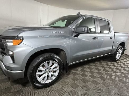 Used 2024 Chevrolet Silverado 1500 Custom AWD/4WD image 6