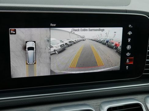 Used 2020 Mercedes-Benz GLS 450 4MATIC image 5