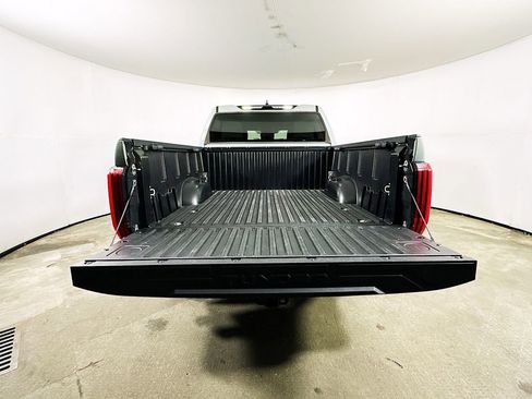 Used 2024 Toyota Tundra SR5 w/ SR5 Convenience Package AWD/4WD image 34