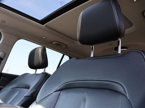 Used 2022 Jeep Grand Cherokee L Limited image 48