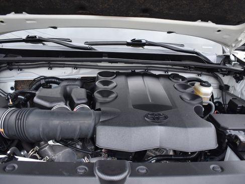 Used 2022 Toyota 4Runner Limited image 36