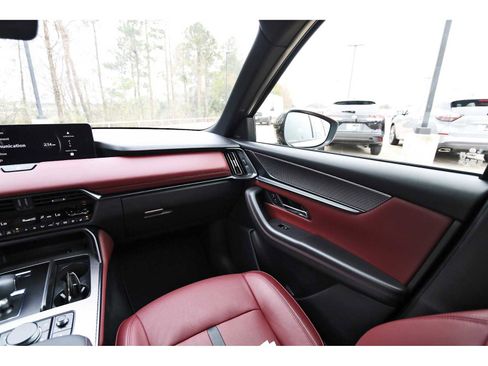 Certified 2025 MAZDA CX-70 3.3 Turbo w/ Premium Plus Pkg image 8