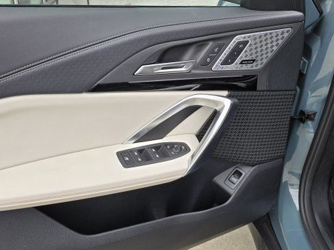 Certified 2025 BMW X2 xDrive28i w/ Convenience Package image 11