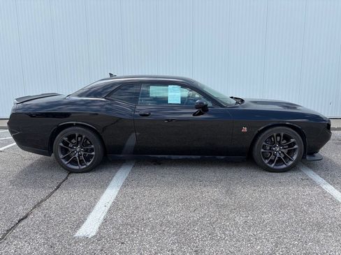 Used 2021 Dodge Challenger R/T Scat Pack w/ Plus Package RWD image 9