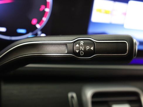 Used 2024 Mercedes-Benz GLE 450 4MATIC image 53