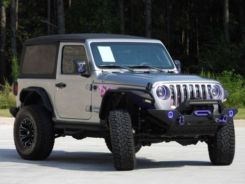 Used 2018 Jeep Wrangler Sport AWD/4WD image 10