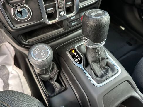 New 2025 Jeep Wrangler Sport S image 28