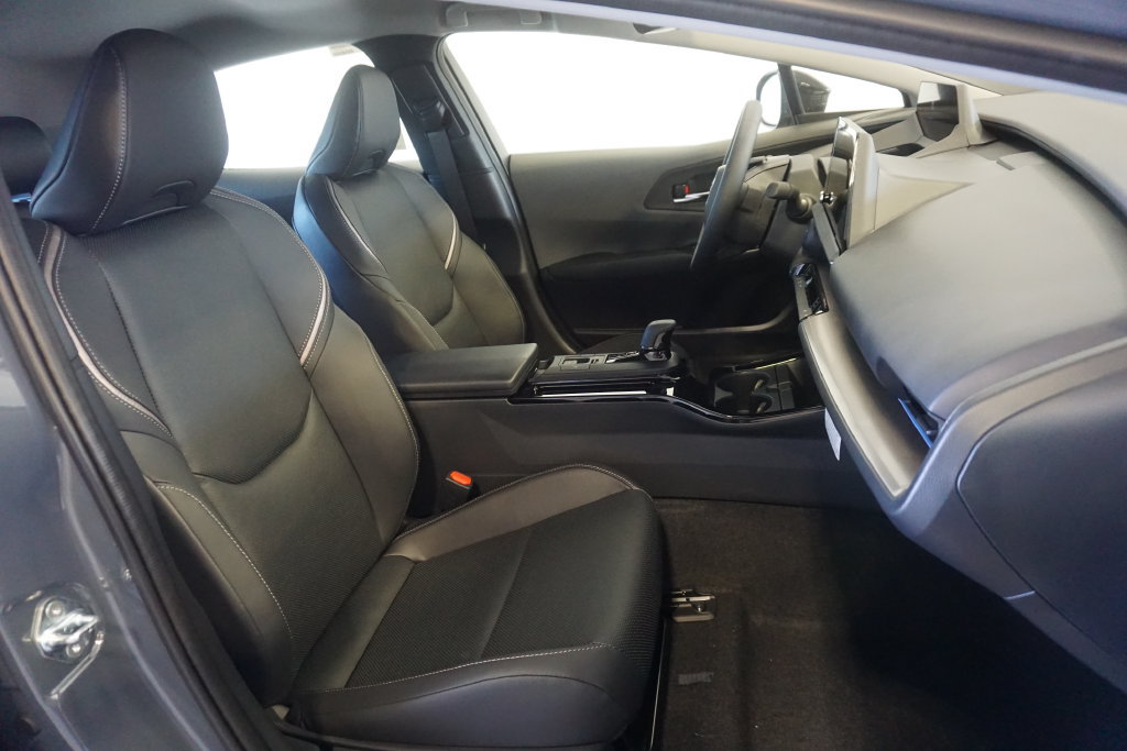 New 2027 Toyota Prius XLE AWD/4WD image 24