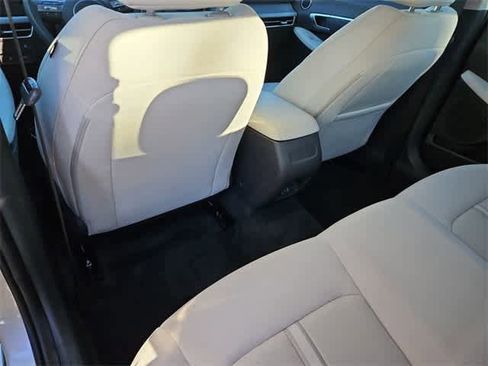 Certified 2025 Hyundai Sonata SEL image 18