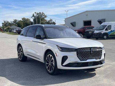 New 2026 Lincoln Nautilus Reserve AWD/4WD image 6