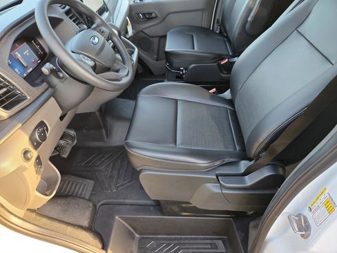 New 2026 Ford Transit 250 148 Medium Roof image 8