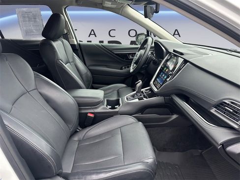 Used 2024 Subaru Outback Limited image 16