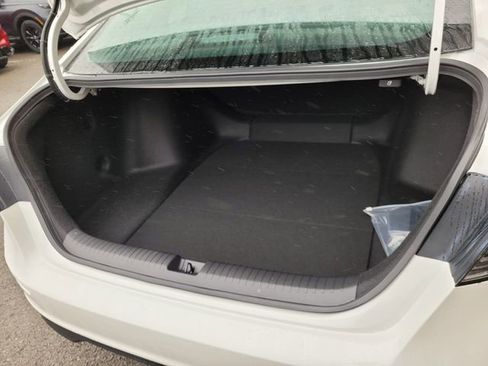 New 2025 Honda Accord LX image 12